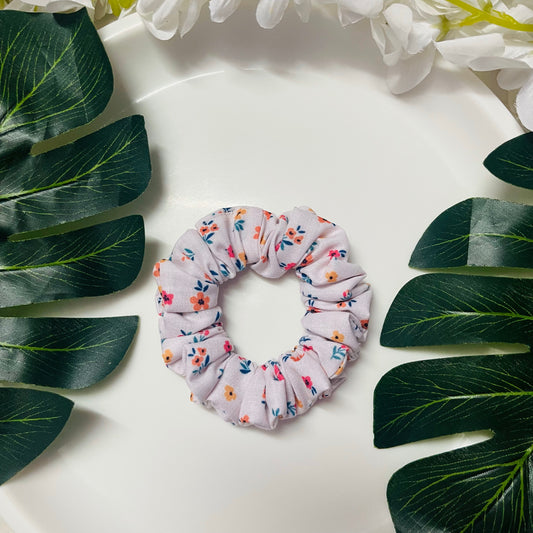 White Floral Printed Cotton Scrunchies