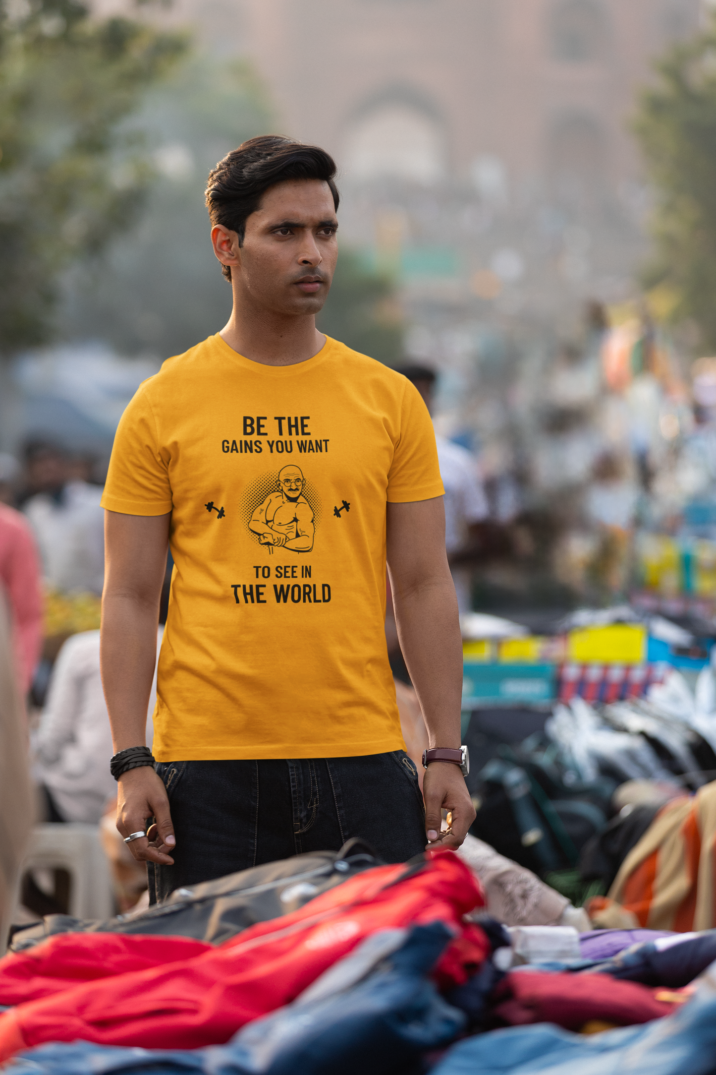 Be the gains you want to see in the world Printed yellow Unisex T-Shirt