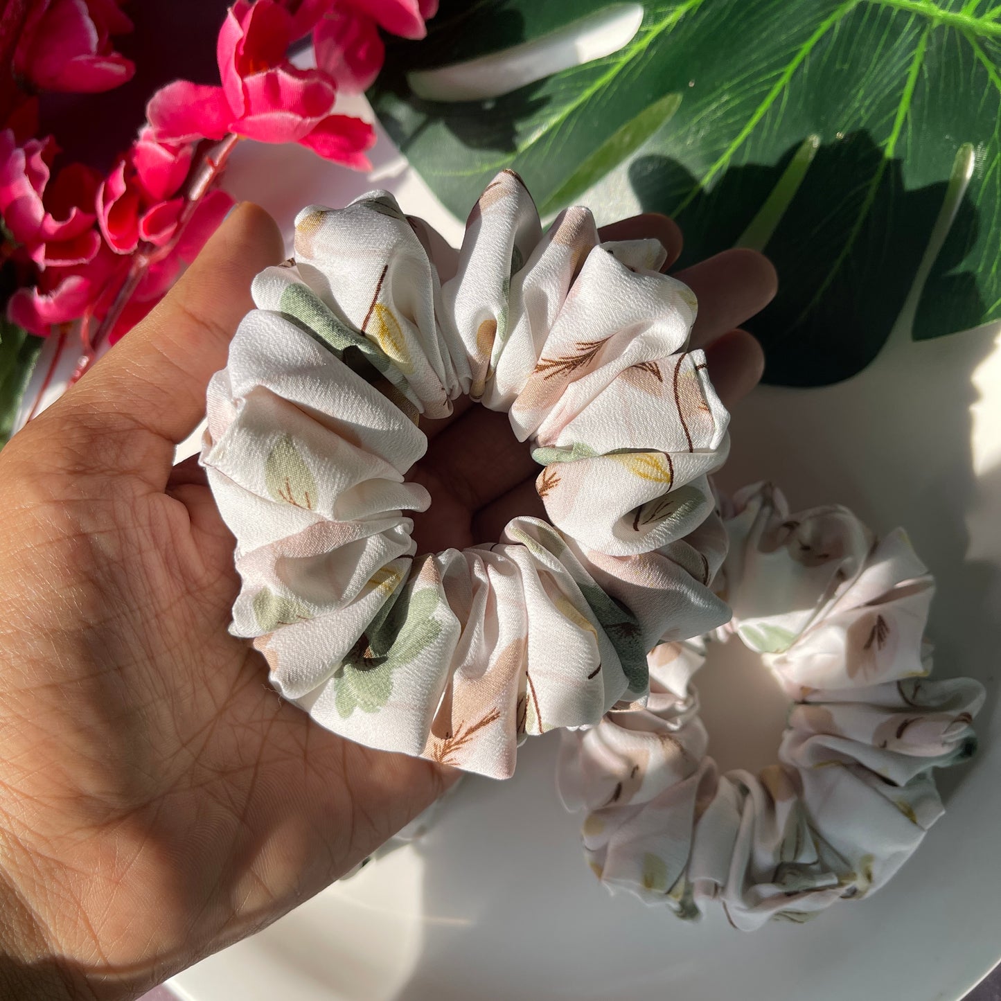 White floral Printed Scrunchies