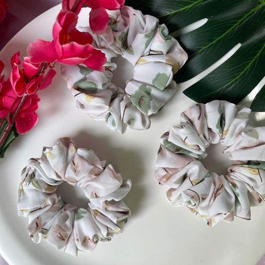 White floral Printed Scrunchies